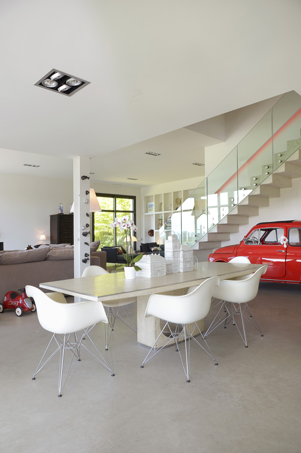 aménagement salle à manger design réalisée par Emmanuelle Milhaud Agence Maloédesign Décoration d'intérieur raisonnée, designer d'intérieur, décoratrice et architecte d'intérieur sur Toulouse et la Haute Garonne